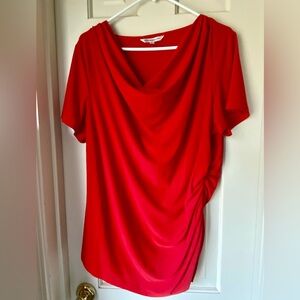 Red TravelSmith Quick Dry Travel Shirt 1X Short Sleeved, one side ruched hem